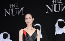 8 Potret Aktris Bonnie Aarons yang Memerankan Valak di 'The Nun 2