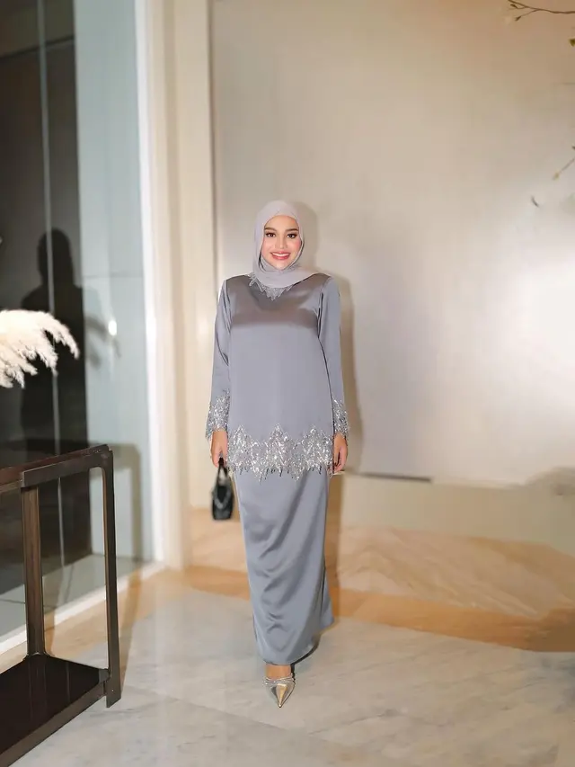 6 Gaya Seleb dan Tokoh Publik di Pernikahan Anggota MPR, Aurel Hermansyah, Nagita Slavina, hingga Selvi Ananda