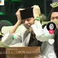 Ekspresi Gus Iqdam dilkamar jemaahnya di atas panggung pengajian (tikTok)