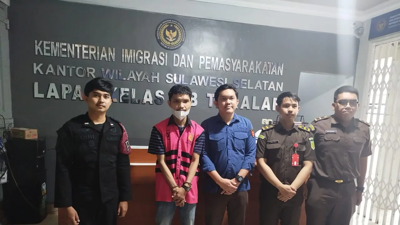 Tersangka korupsi KUR Pegadaian Takalar