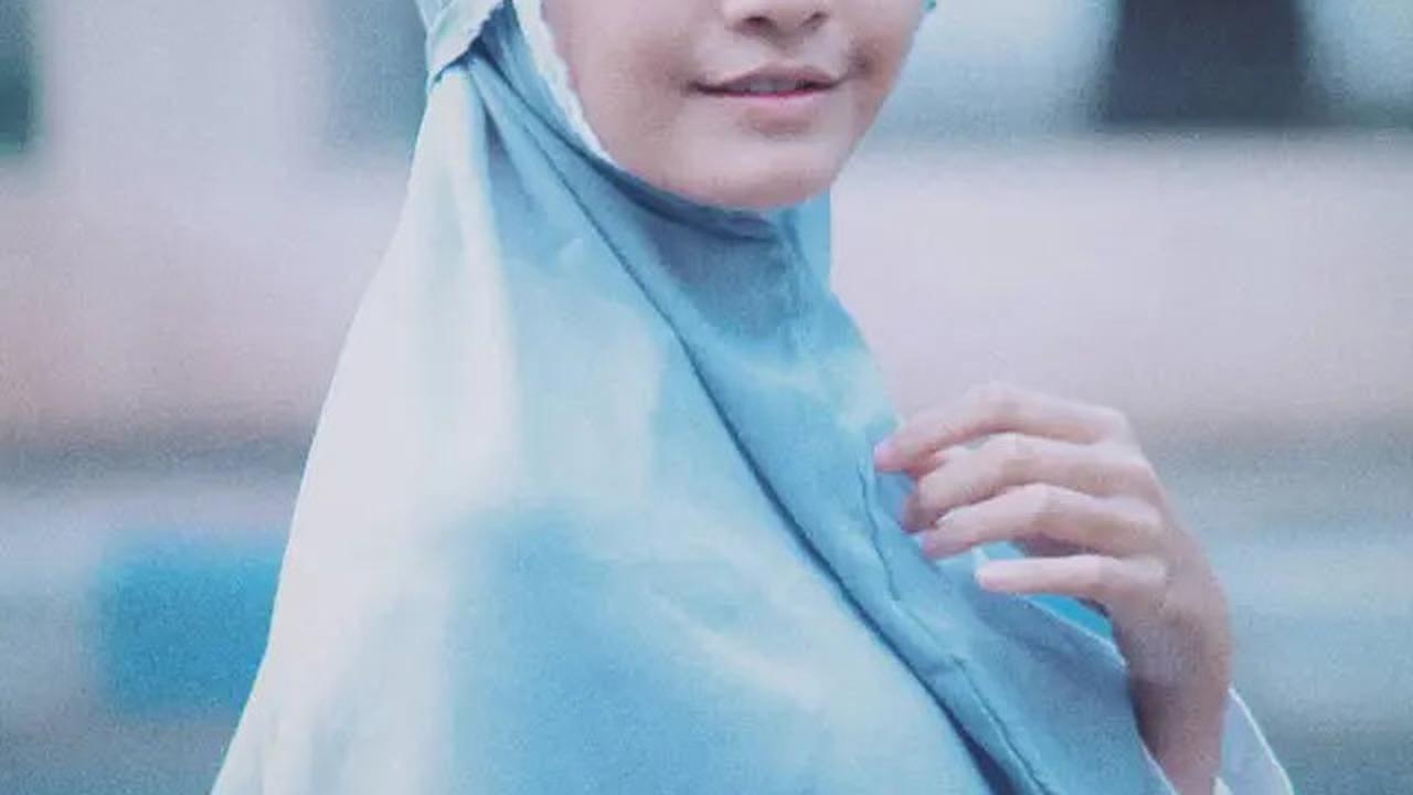 6 Potret Masa Remaja Salma Salsabil, Menikah di Usia 22 Tahun Tuai Pro Kontra