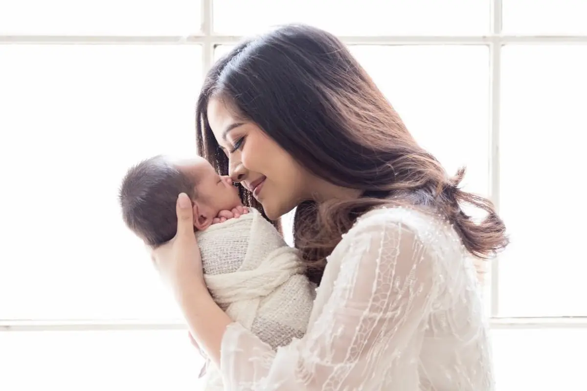 Tasya Kamila dan anak