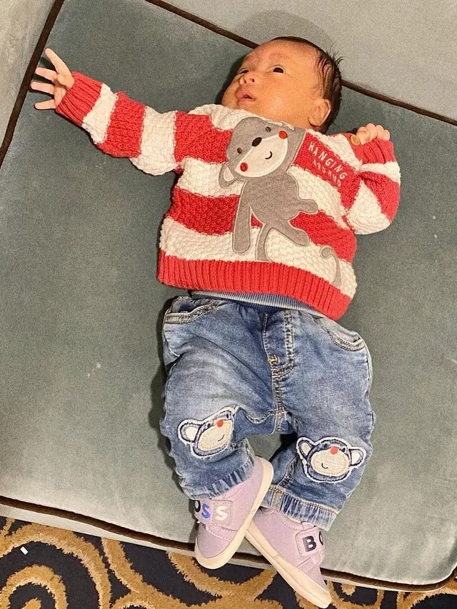 [Fimela] Penantian Lama, Ini 6 Potret Baby Gin Anak Gilang Dirga yang Menggemaskan