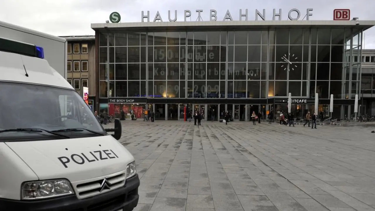 100 Wanita Alami Pelecehan Seksual oleh Kelompok Pria di Cologne