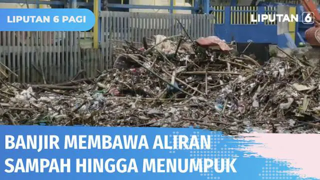 Selain merendam sejumlah kawasan di Jakarta, luapan Sungai Ciliwung juga membawa masalah lain berupa tumpukan sampah yang terbawa banjir. Pada Sabtu (16/07) pagi saja, sebanyak 215 kubik sampah sudah diangkat petugas pintu air Manggarai.