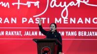 Ketua DPP PDIP Puan Maharani membacakan sejumlah poin rekomendasi hasil Rakernas V PDIP. (Foto: Tim Humas PDIP)