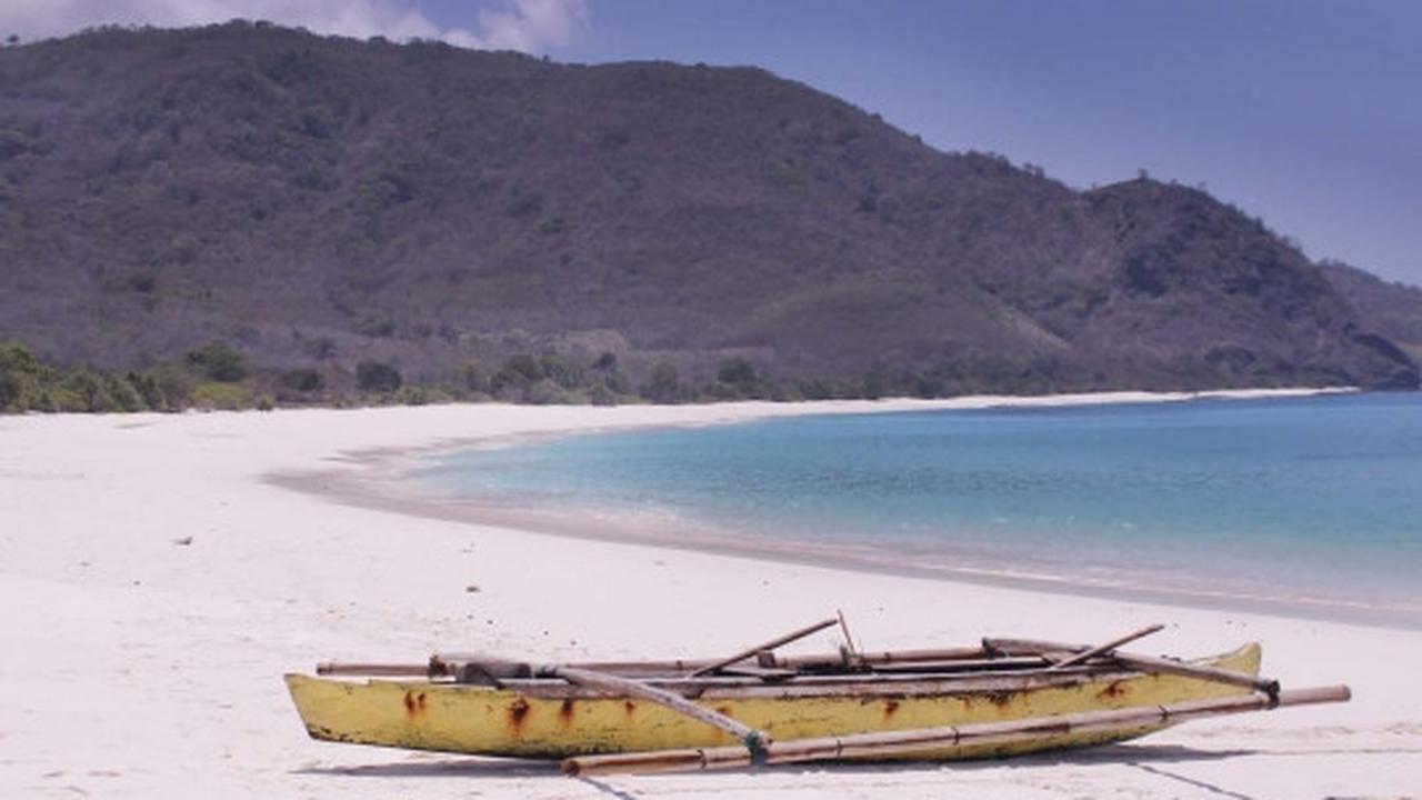 Keindahan Pantai Lingal, surga tersembunyi di pelosok Alor