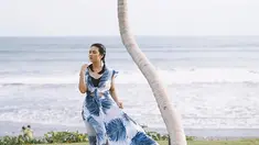 Menikmati waktu di sela kesibukannya sebagai seorang aktris sinetron, Ersya Aurelia beberapa kali memilih untuk liburan ke Bali. Dalam liburannya, pemeran Tissa dalam sinetron Love Story The Series ini habiskan waktu bersama teman dan keluarga, seperti dengan ibundanya. (Liputan6.com/IG/@ersyaurel)