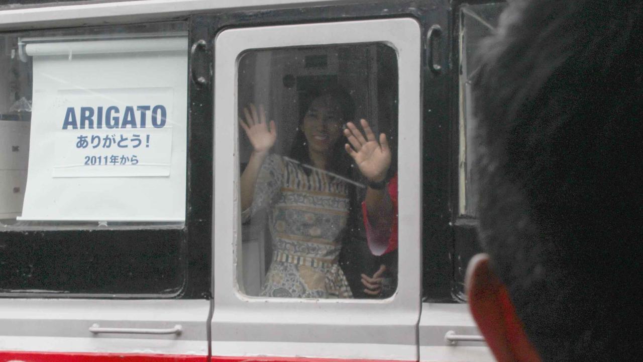 FOTO: Arigato KRL,  Perjalanan Terakhir Kereta Legendaris Eks Jepang di Jabodetabek
