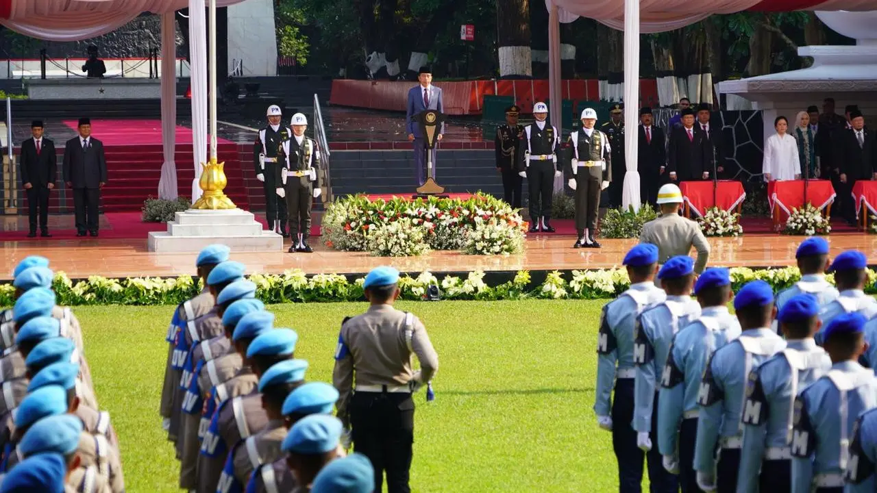 Presiden Joko Widodo atau Jokowi menjadi inspektur Upacara Hari Kesaktian Pancasila di Monumen Kesaktian Pancasila Kompleks Lubang Buaya Jakarta Timur, Selasa (1/10/2024).