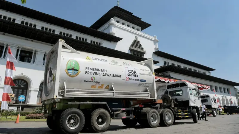 Tim Posko Oksigen Pemerintah Daerah (Pemda) Provinsi Jawa Barat (Poskibar) gerak cepat