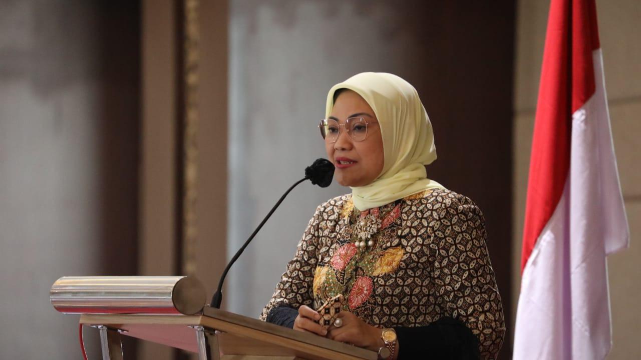 Menaker Ida Fauziyah.