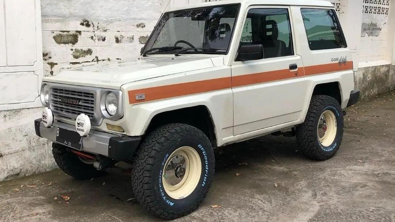 7. Daihatsu Taft with an American Style