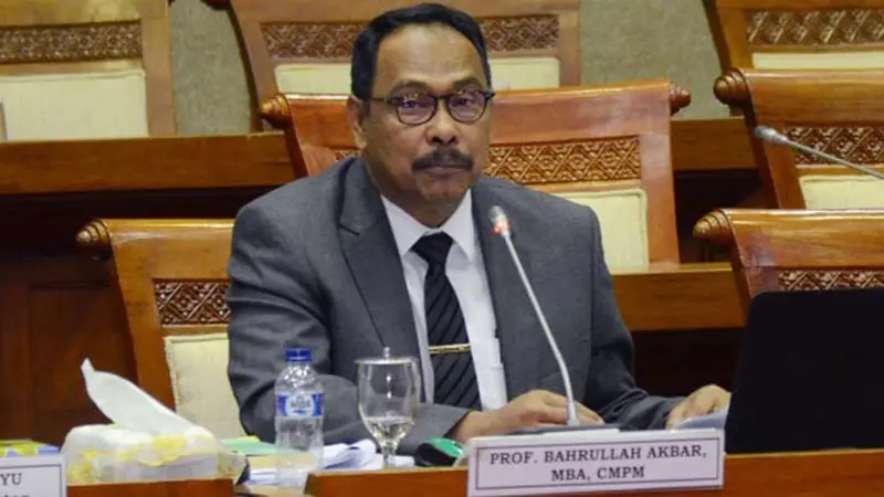 DPR Memilih Bahrullah Akbar sebagai Anggota BPK