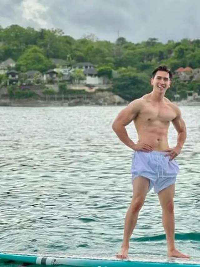 Verrel Bramasta kerap pamer perut sixpack (Instagram/bramastavrl)