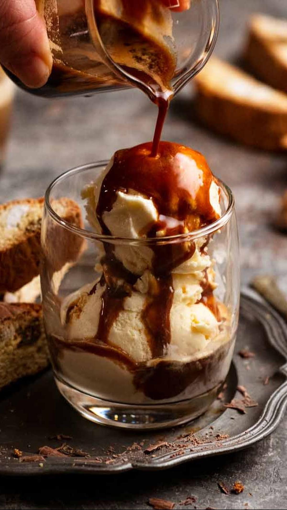 <b>12. Affogato</b>