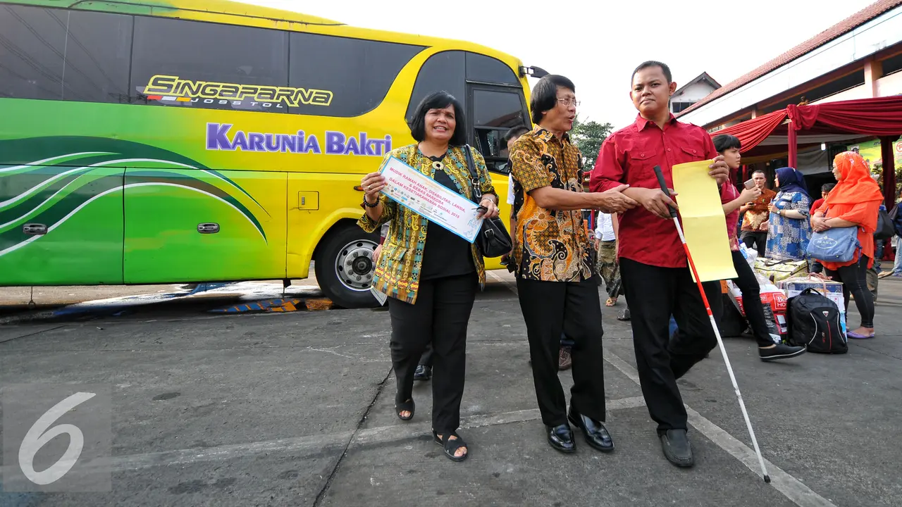 20150710-Kak Seto Luncurkan Program Mudik Ramah Anak-Jakarta