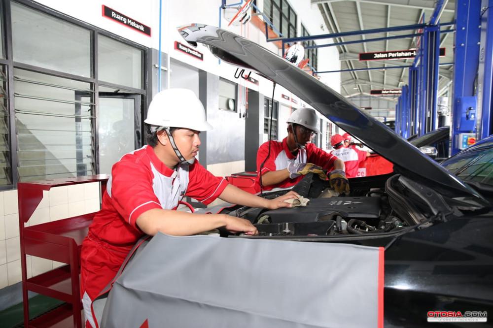Mitsubishi menggratiskan biaya jasa servis