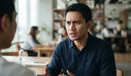 Arti Bahasa Tubuh Orang yang Mengerutkan Kening saat Bicara Menurut Psikolog