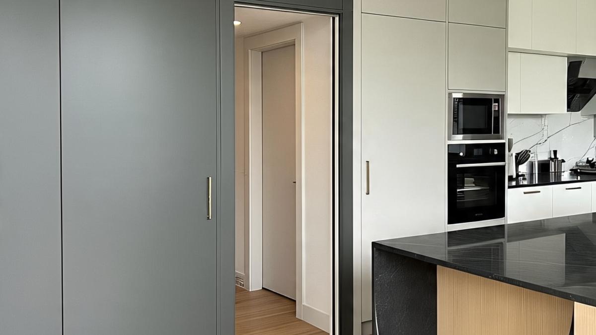15 Tips Membuat Pintu Tersembunyi Menurut Ahli Interior, Rumah Jadi Rapi