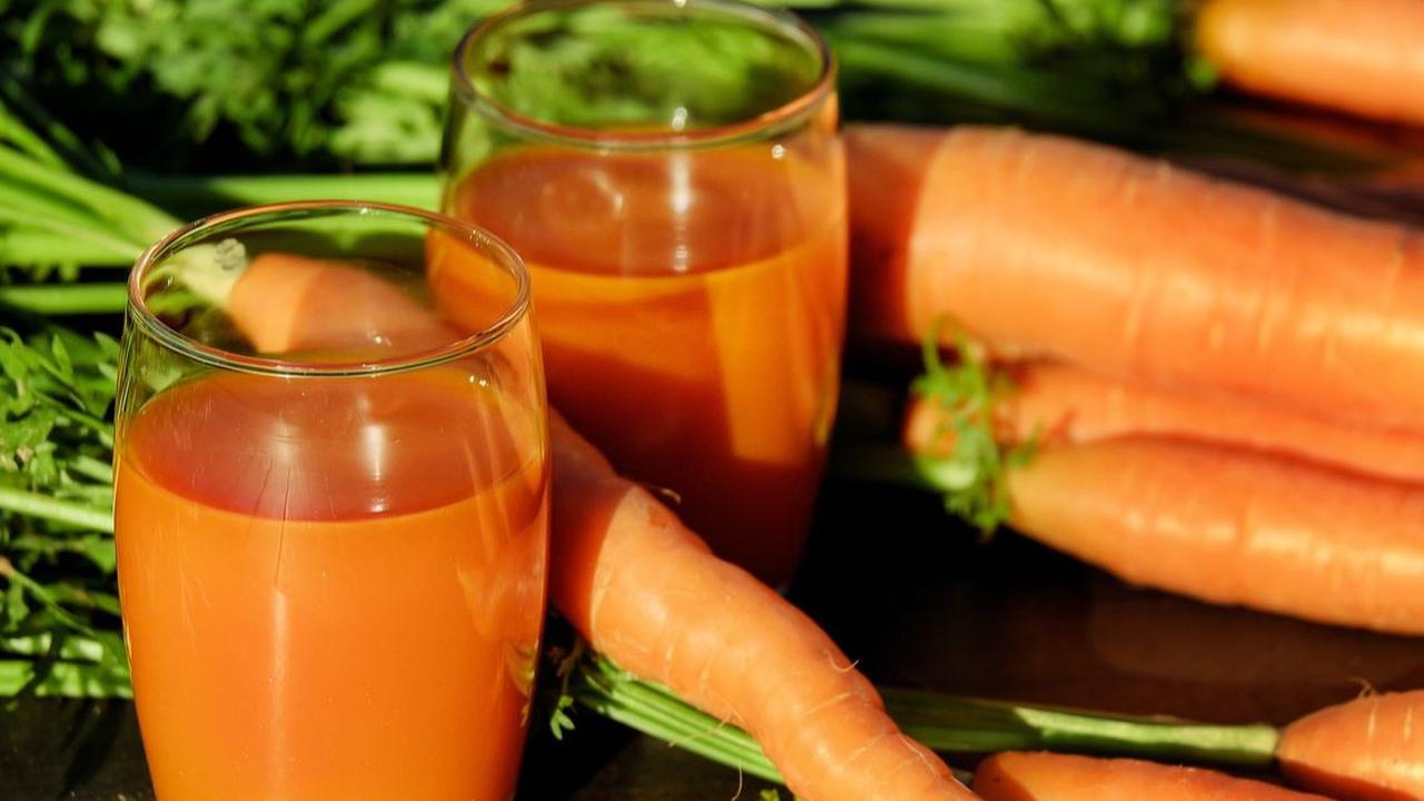 Jus Sehat untuk Atasi Jerawat