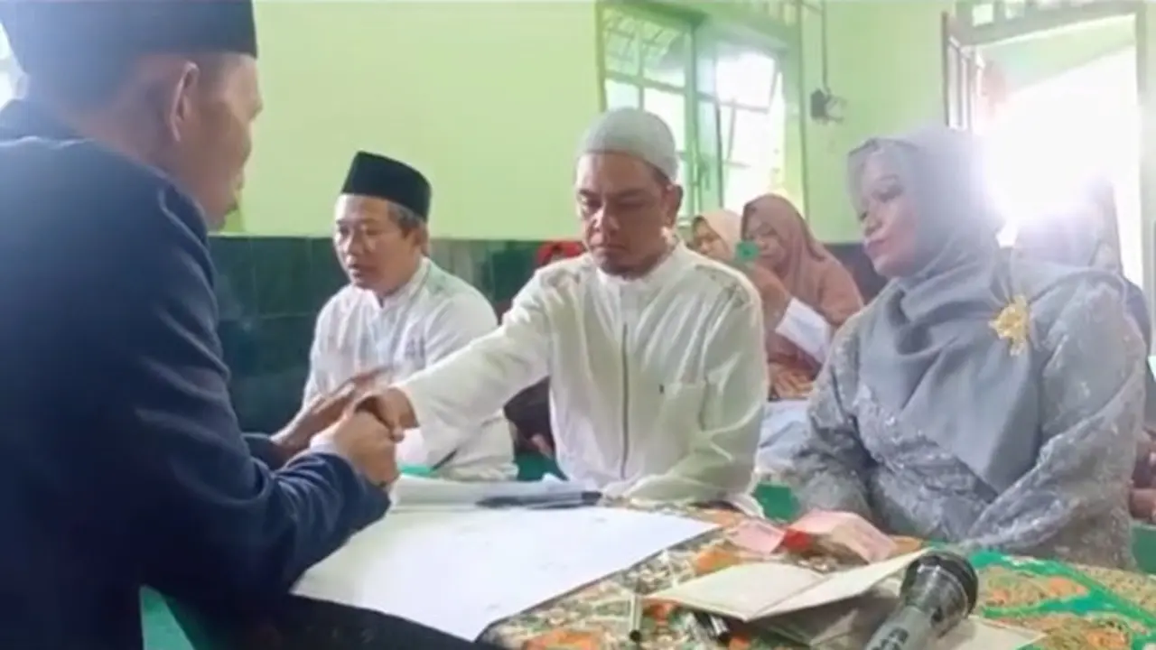 Mbak Mey, salah seorang penderek Gus Iqdam menikah (SS: TikTok anaktengah527)