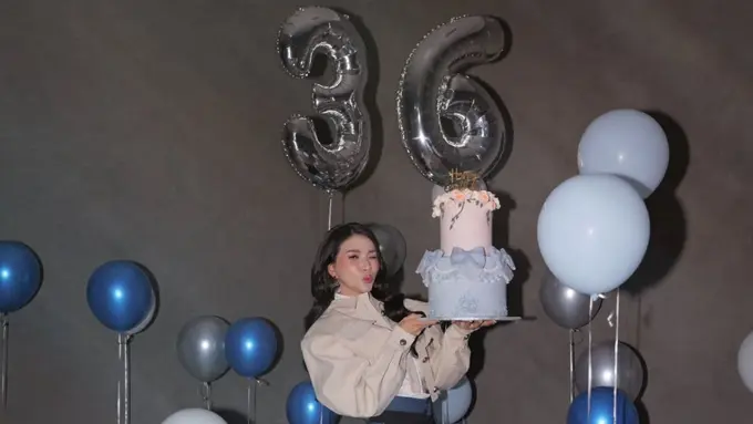 Sarwendah Rayakan Ulang Tahun ke-36 dengan tampilan stylish. [@sarwendah29]