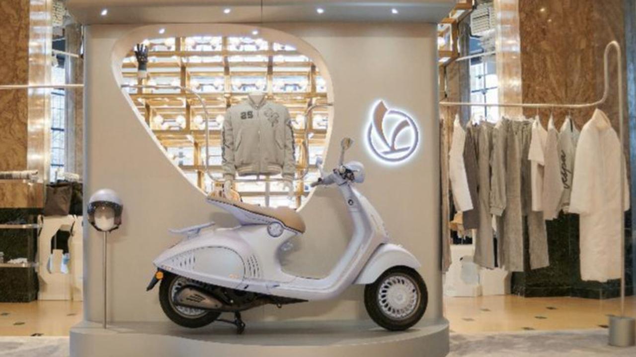 Menyelami Keistimewaan Vespa 946 Snake: Konsep, Desain Bertema Ular, dan Koleksi Terbatasnya