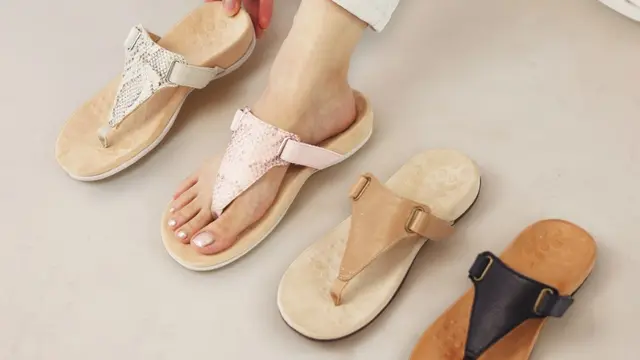 Sandal dan sepatu