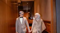Tampil Kompak, 5 Potret Irwansyah dan Zaskia Sungkar Kondangan Ajak Ukkasya dan Baby Humaira (credit: instagram/zaskiasungkar15)
