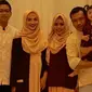 Anang Hermansyah bersama keluarga besarnya, Ashanty, Aurel, Azriel dan Arsy.