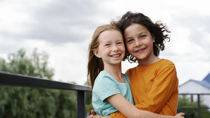 Langkah-langkah untuk menciptakan kedekatan kakak adik yang harmonis dan suportif