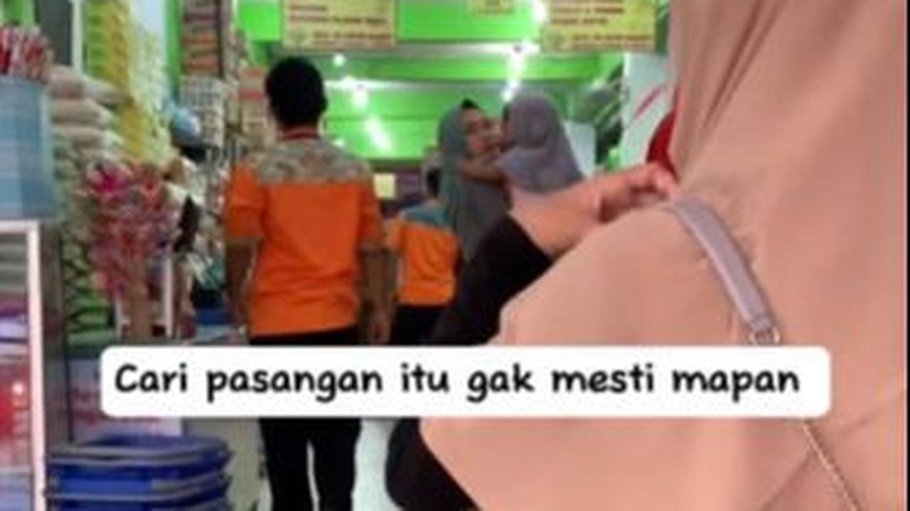 Penuh Rasa Syukur 'Cari Pasangan itu Enggak Mesti Mapan'