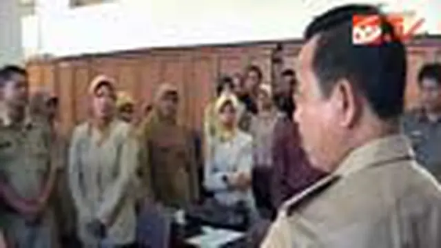 Walikota Padang Geram Banyak PNS Bolos