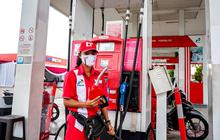 Antrean SPBU Mengular, Masyarakat Keluhkan Harga BBM Pertalite Naik Jadi Rp15.000 per Liter