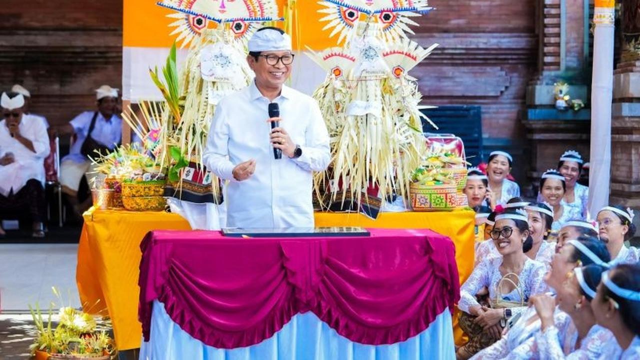 Wajib Tahu! Pemkab Badung Minta Warga Disiplin Jaga Kebersihan Lingkungan Badung, Ancam Denda Pembuang Sampah ke Sungai