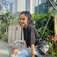 (Instagram/yunishara36)