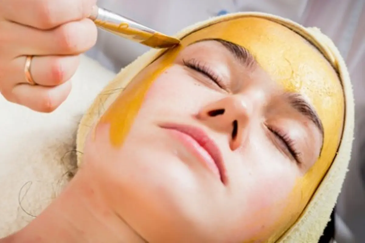  Nggak Lagi Ngerasain Wajah Berminyak dengan Masker Ini