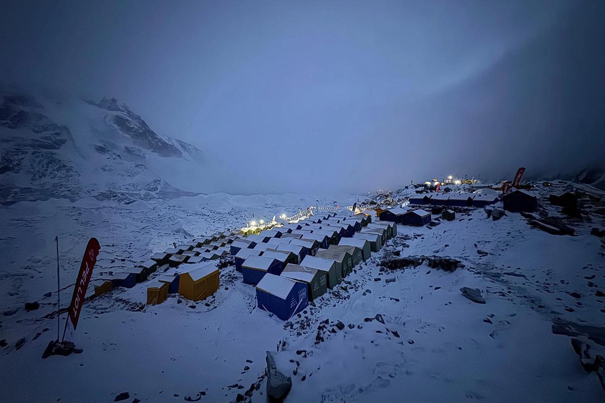 FOTO: Musim Pendakian Everest Kembali Bergeliat