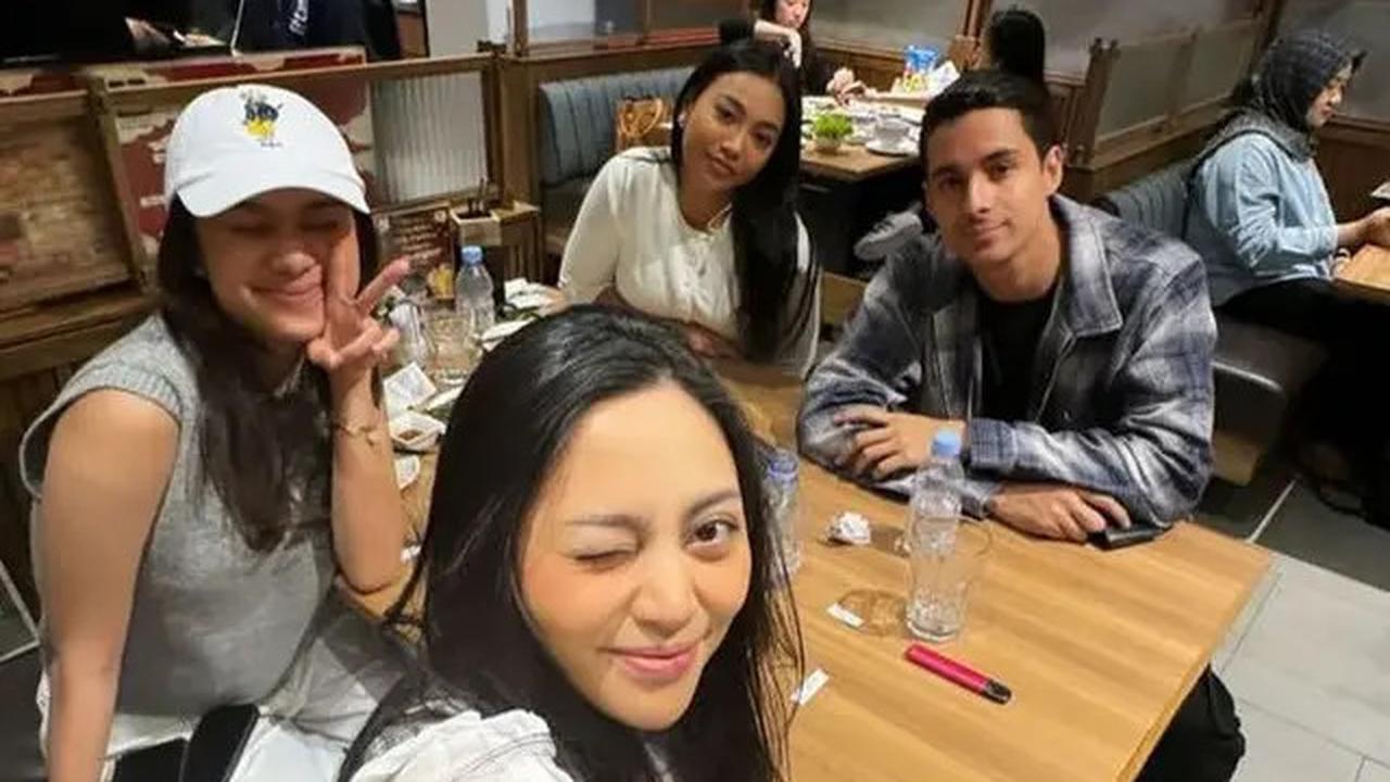 Throwback Potret Akrab Azizah Salsha dan Rachel Vennya, Ada Momen Bareng Salim Nauderer