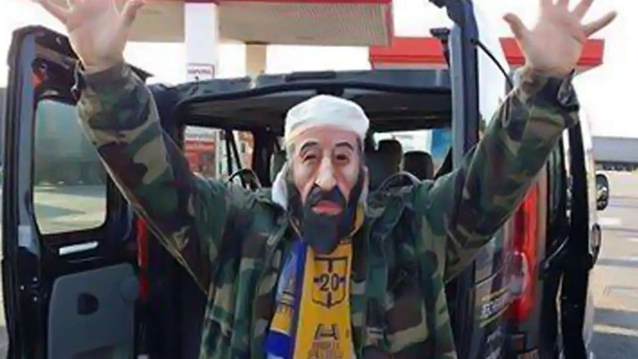 osama-topeng-140224b.jpg