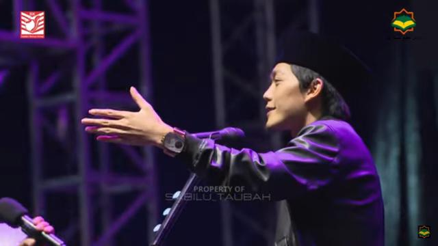 Gus Iqdam Mengisi Pengajian di Malam Tahun Baru 2024