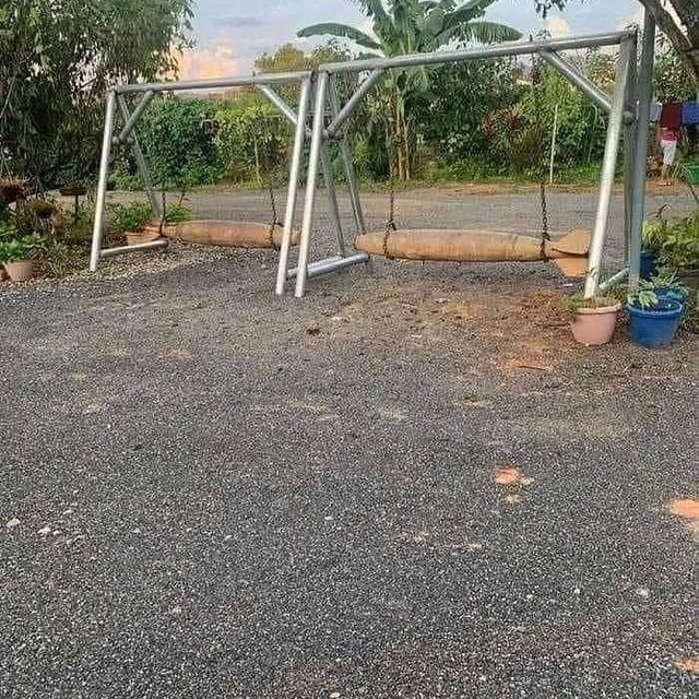 5 Potret Nyeleneh Ayunan Ini Bikin Geleng Kepala