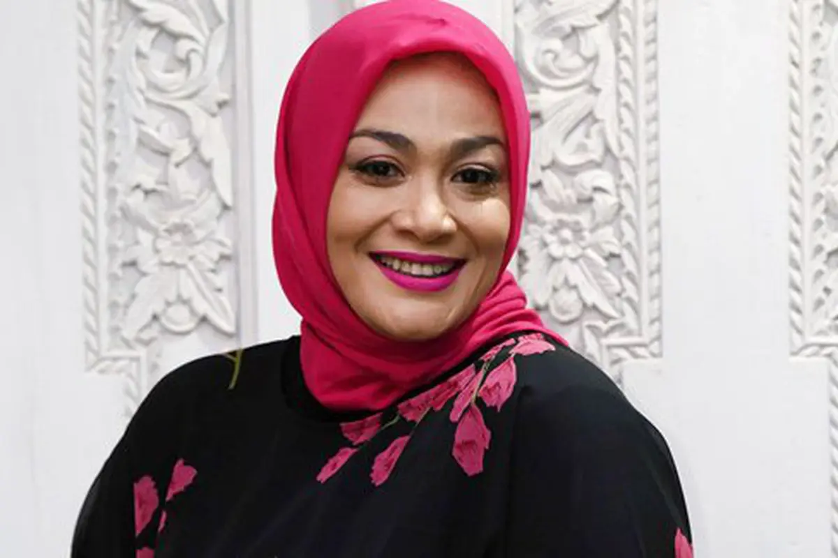 Hughes membagikan berbagai tips diet kenyang di Vlognya/ Copyright: aura.tabloidbintang
