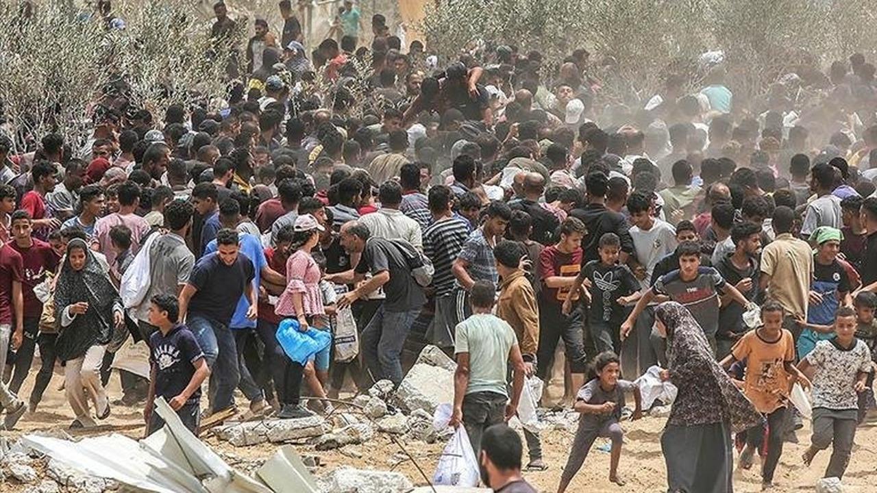 Pengakuan Kontraktor AS: Warga Gaza yang Kelaparan Ditembaki Peluru Tajam dan Granat Kejut Saat Antre Bantuan Makanan