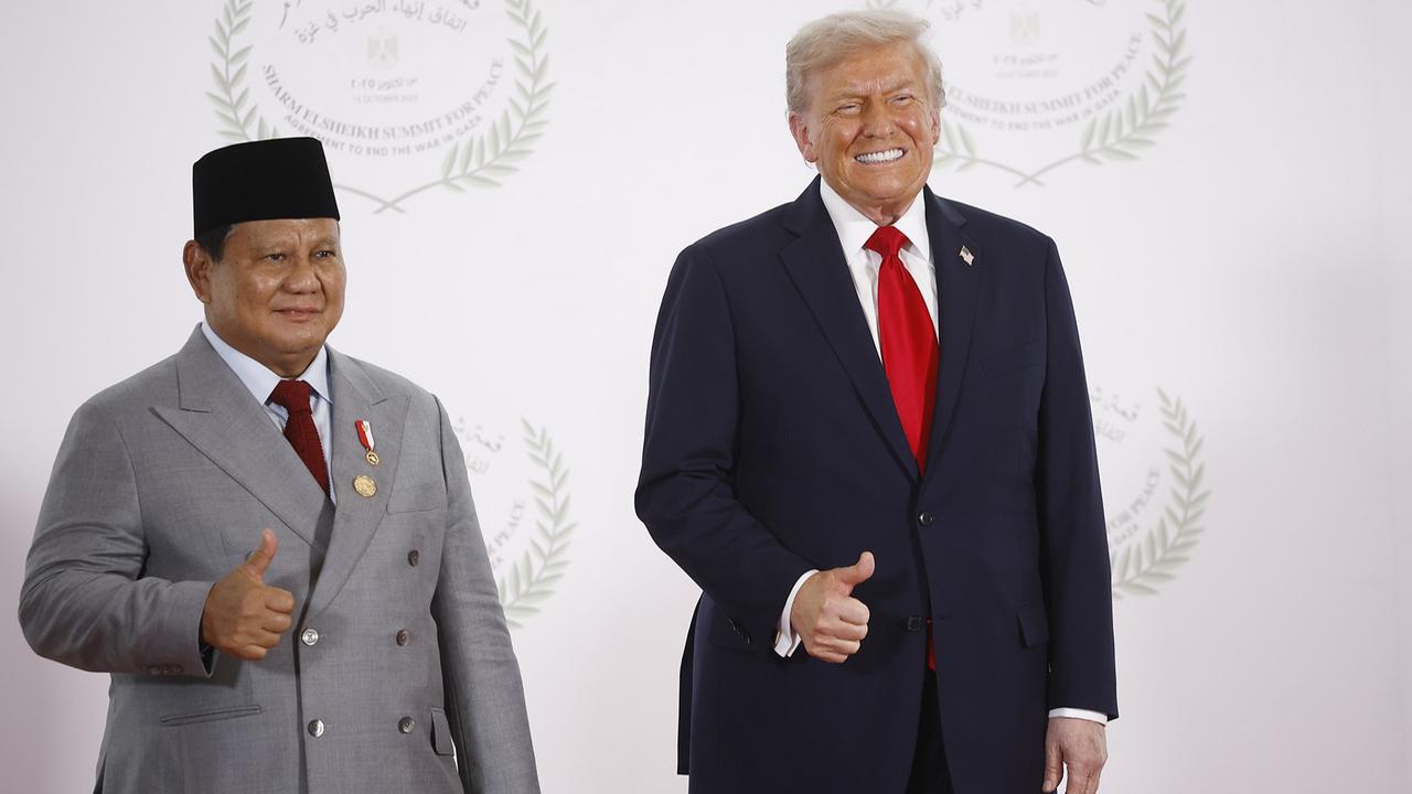 Usai Teken Perdamaian Gaza, Trump Sebut Prabowo Pemimpin Hebat dan Indonesia Negara Kuat