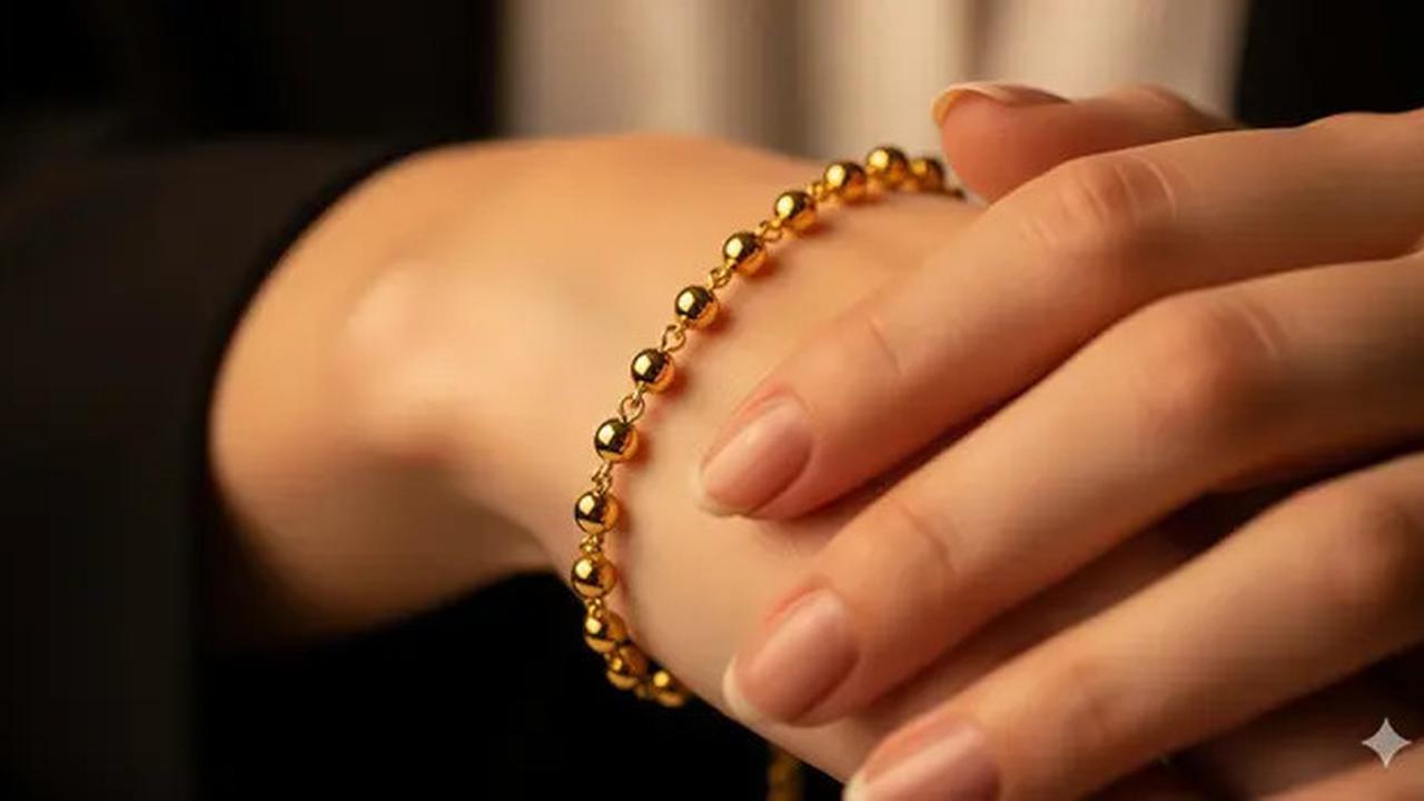 8 Model Gelang 2 Gram 24 Karat Tren 2025, dari Gaya Klasik hingga Minimalis