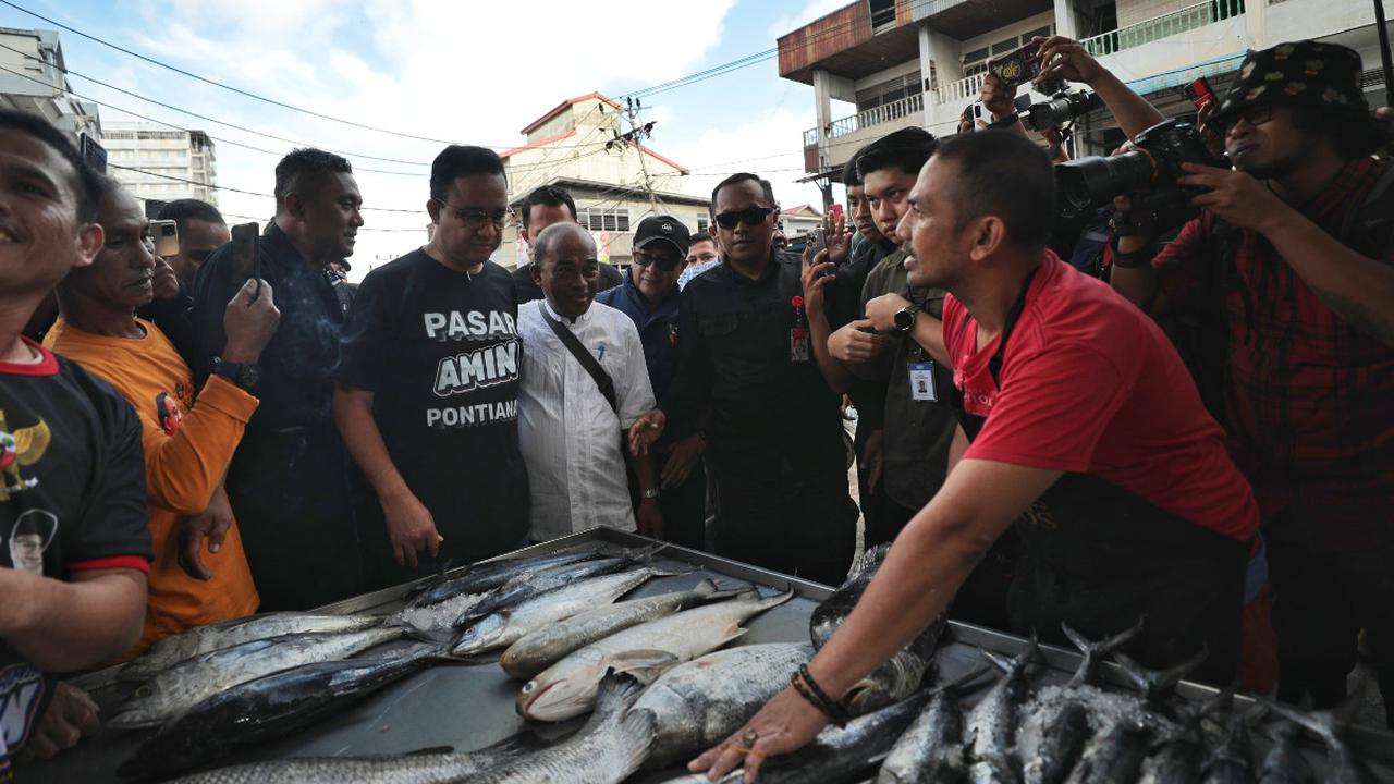 Setelah bersilaturahmi dengan tokoh ulama, Anies diagendakan berinteraksi dengan masyarakat di Pasar Segiri pada pukul 08.40 WITA.<br>