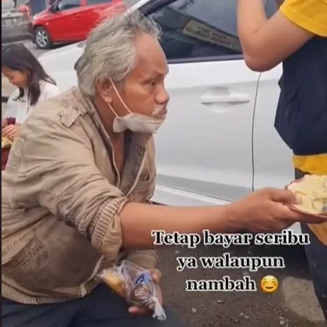 Cukup Rp1 Ribu Bisa Makan Sepuasnya di Warung Nasi di Karawang