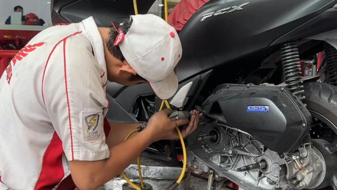 Motor Matic Anda Ngelitik? Kenali Akar Masalah dan Trik Jitu Mengatasinya Sekarang!
